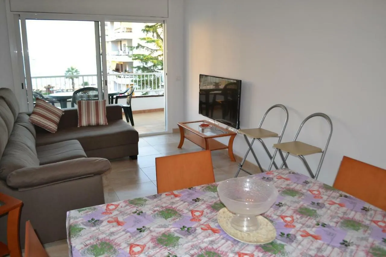 Отель Apartamento La Habana Льорет-де-Мар